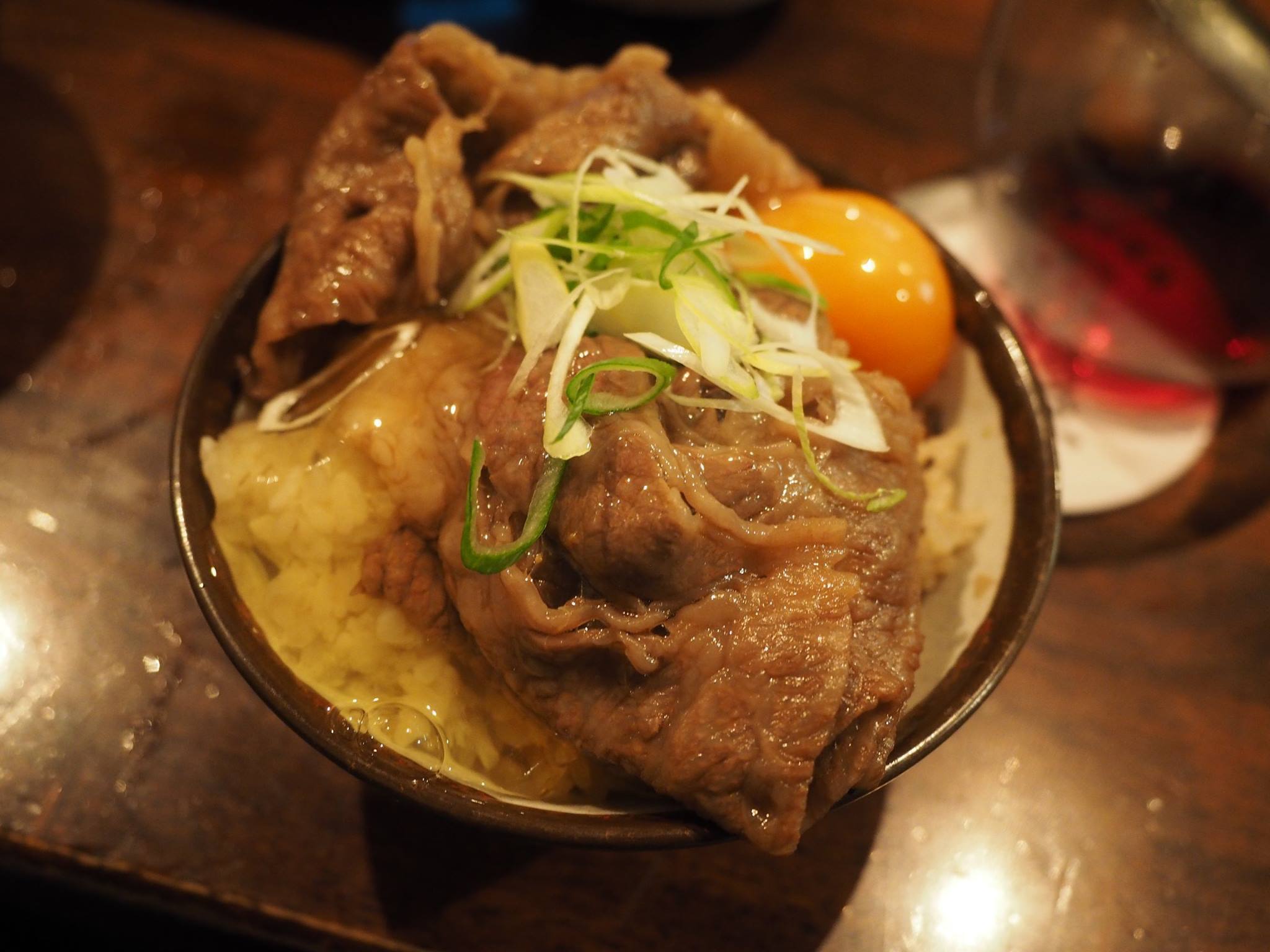 松茸すき焼きの会、松茸ご飯に飛騨牛すき焼きてんこ盛り