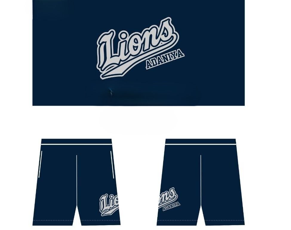 ロゴイメージとハーフパンツイメージ