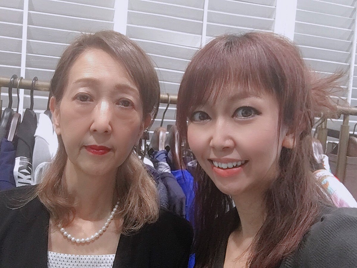 東京・青山のセレクトショップ「たち花」のオーナー母娘
