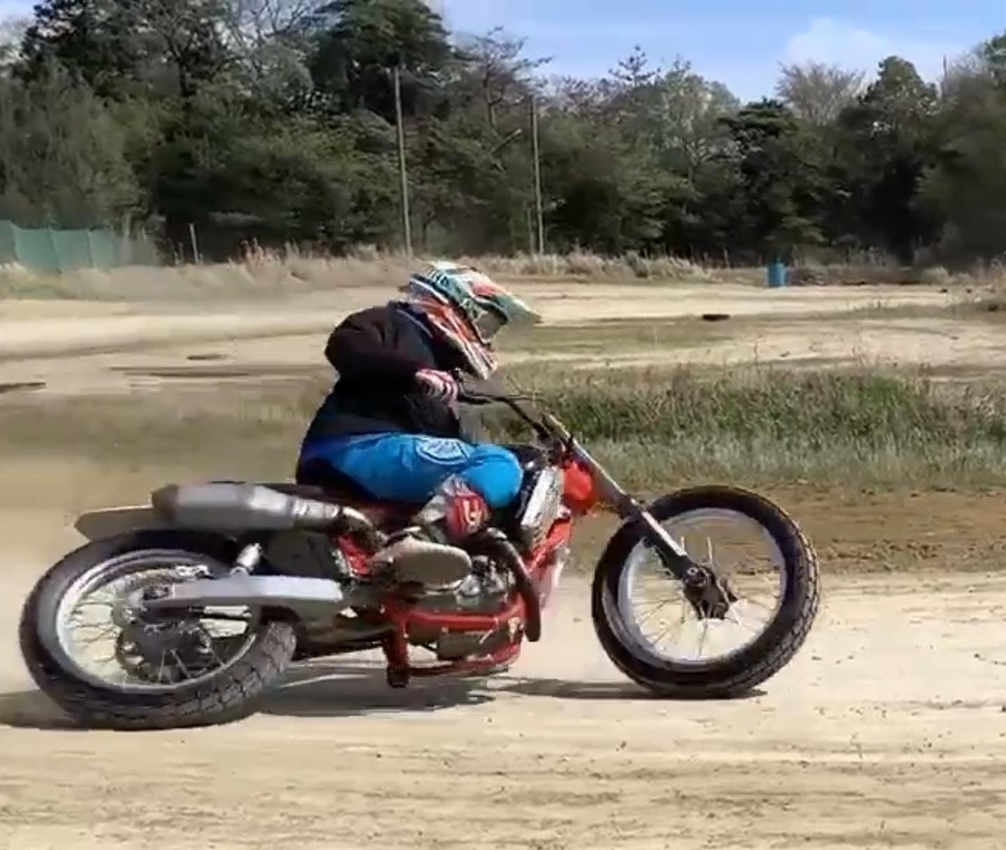 3番目のメイン画像