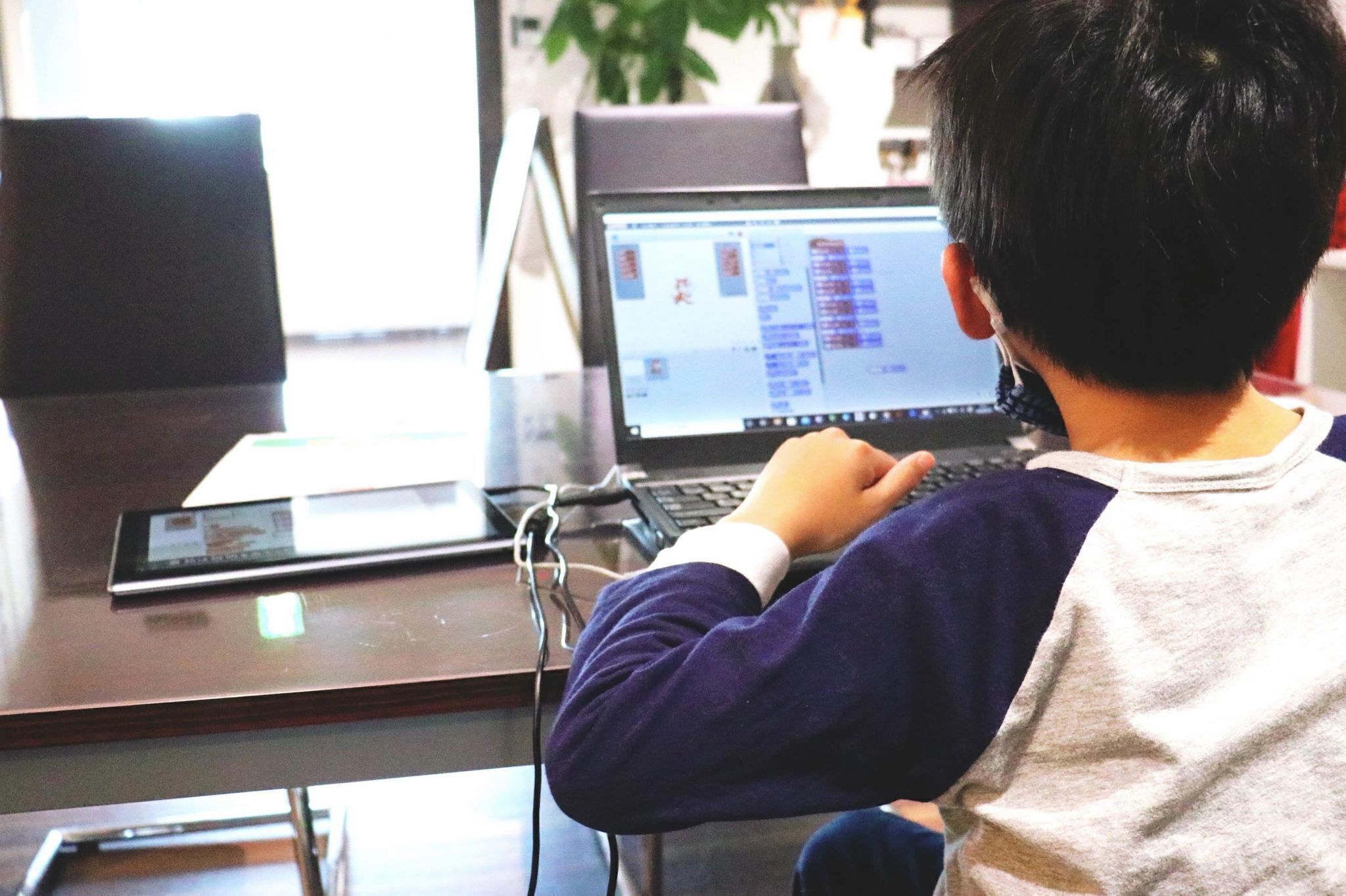 3番目のメイン画像