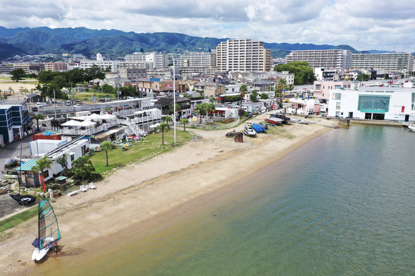 3番目のメイン画像